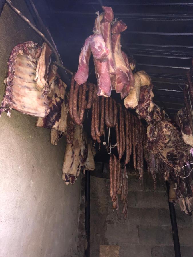 Casuta Bunicilor Isverna Hotel Bagian luar foto